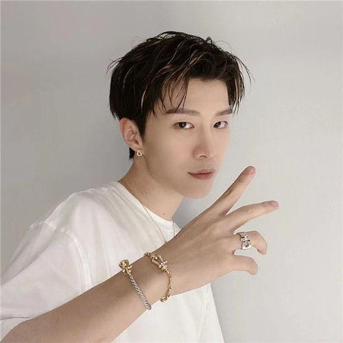 吃瓜合集娱乐圈范丞丞,娱乐圈吃瓜合集，揭秘明星背后的故事